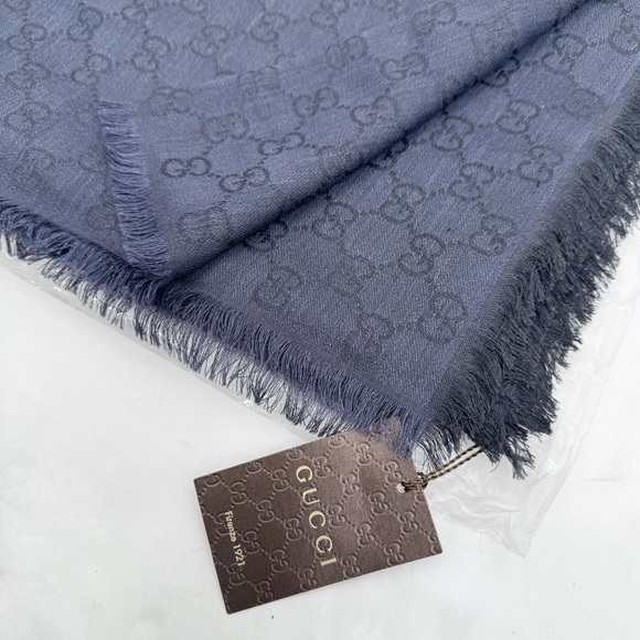 GUCCI scarf shawl GG Guccissima 140x140 cm wool silk 281942 Navy Black - Picture 6 of 16